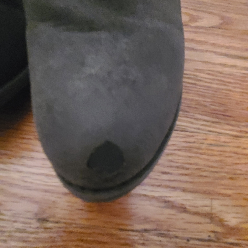 Booties - Picture 4 of 7